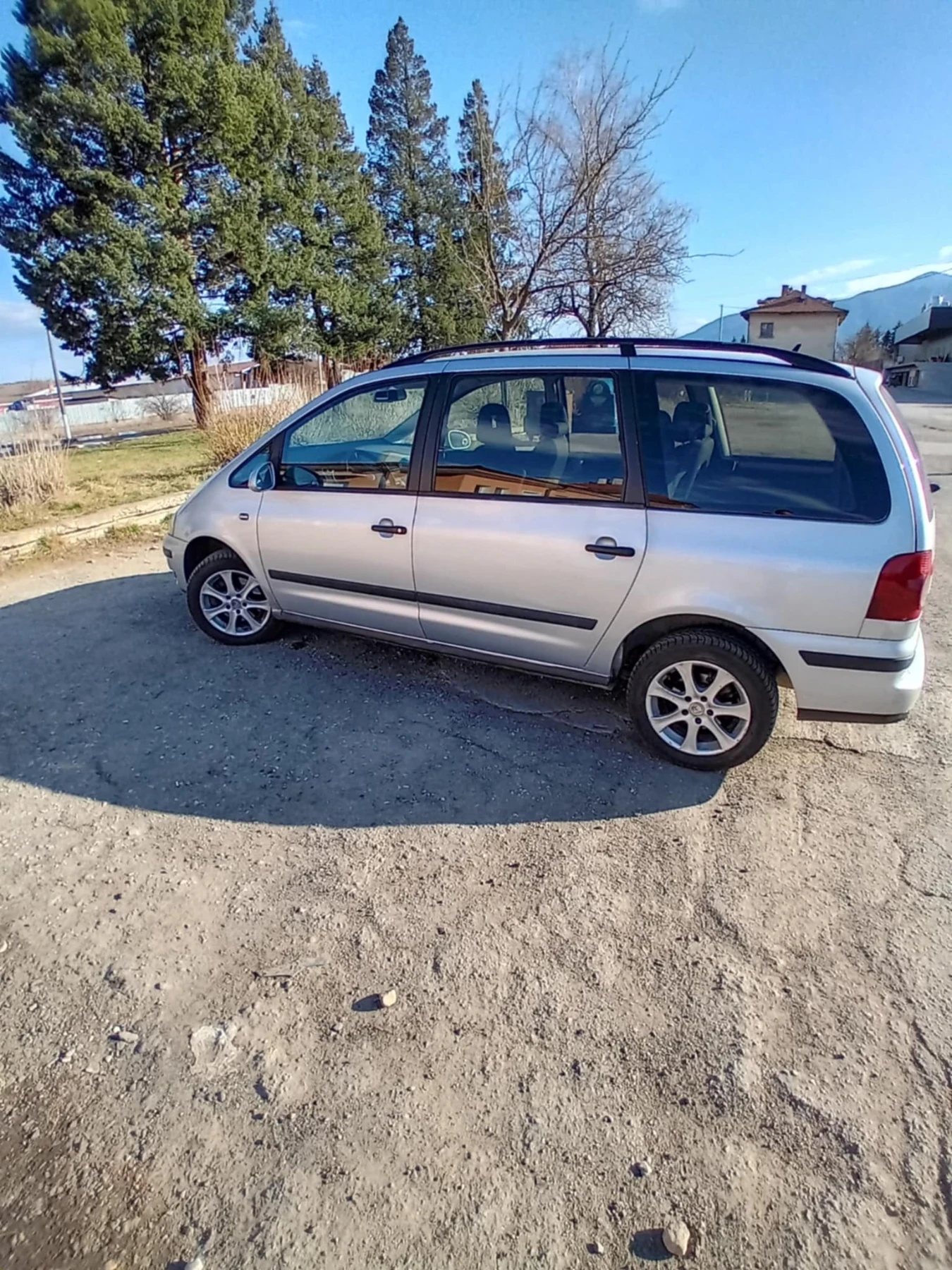 VW Sharan  - изображение 2