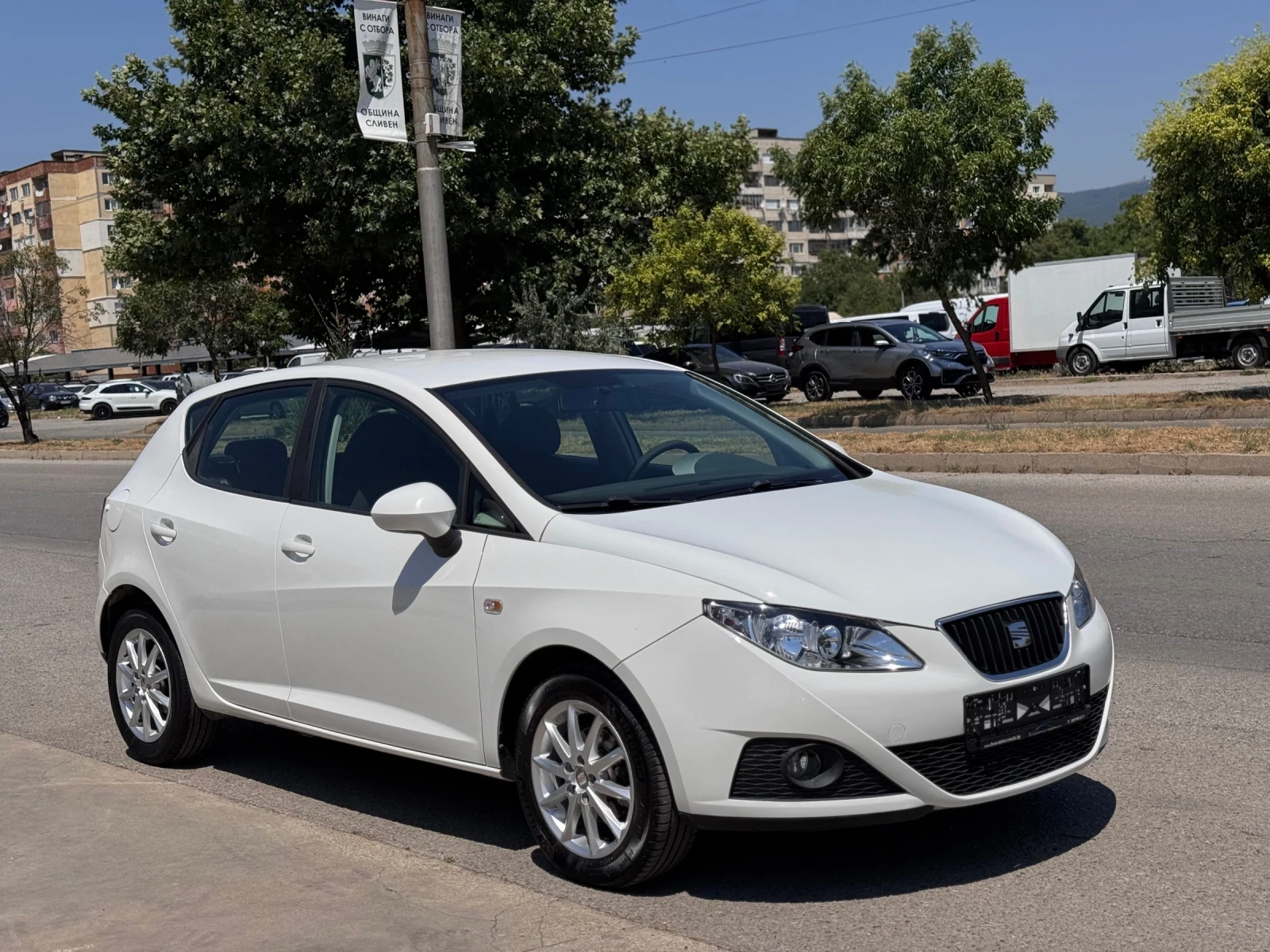 Seat Ibiza 1.6TDI 90кс * ПЕРФЕКТЕН*  - изображение 7