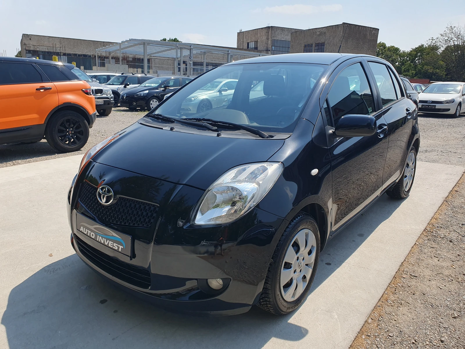 Toyota Yaris КАТО НОВA - изображение 3