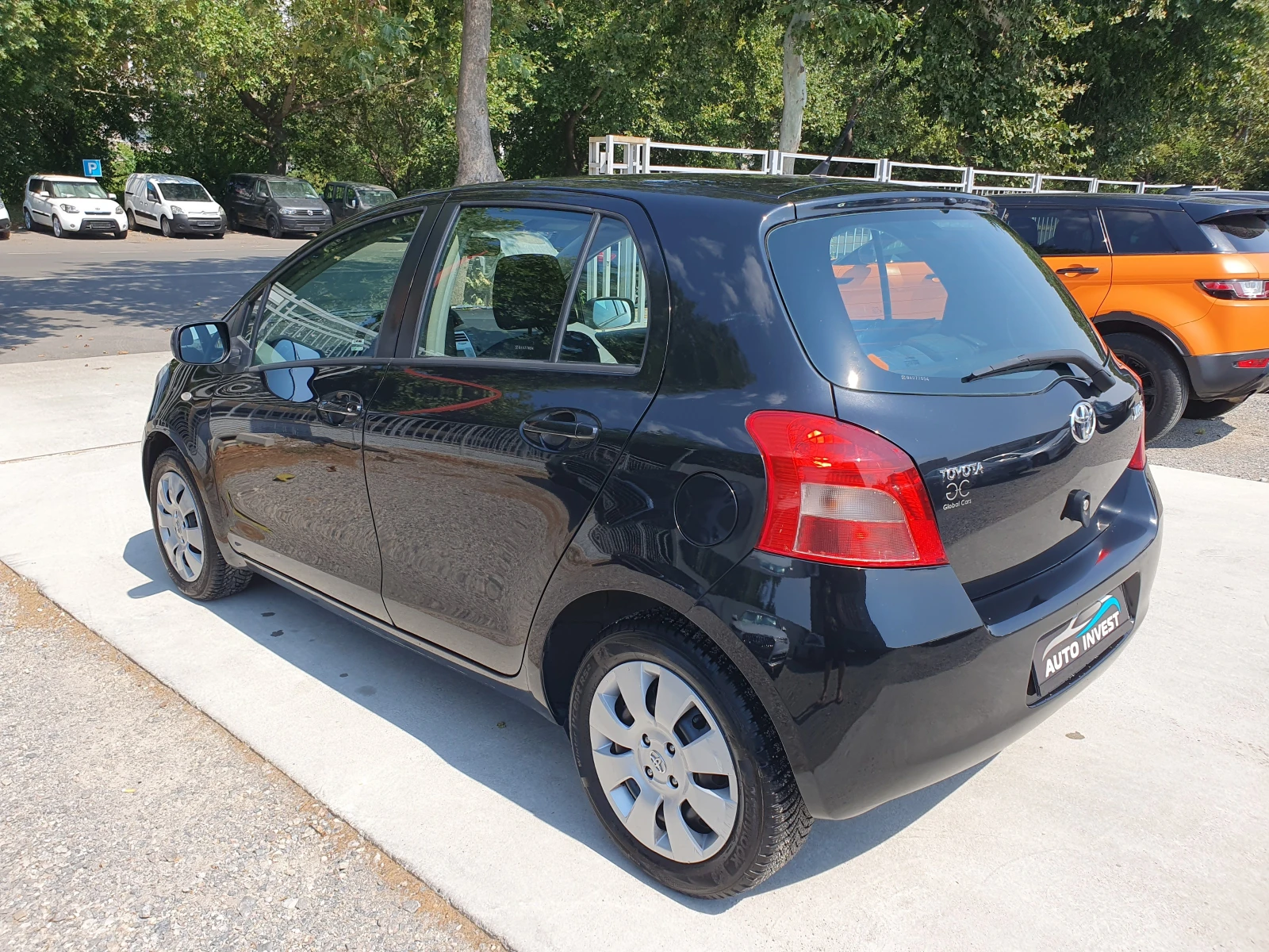 Toyota Yaris КАТО НОВA - изображение 5