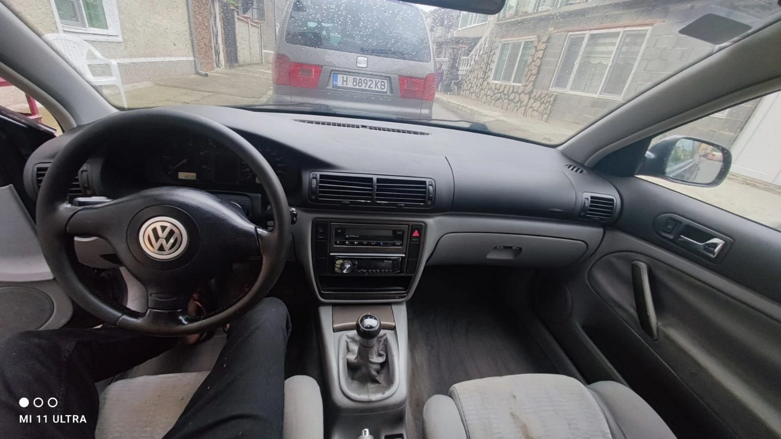VW Passat 1.9 TDI 110 KS KLIMATIK - изображение 10