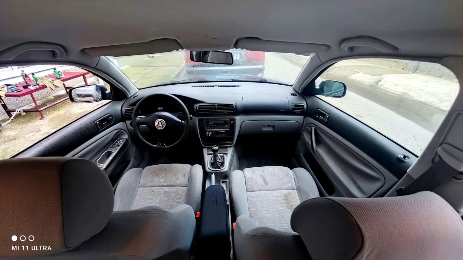 VW Passat 1.9 TDI 110 KS KLIMATIK - изображение 6
