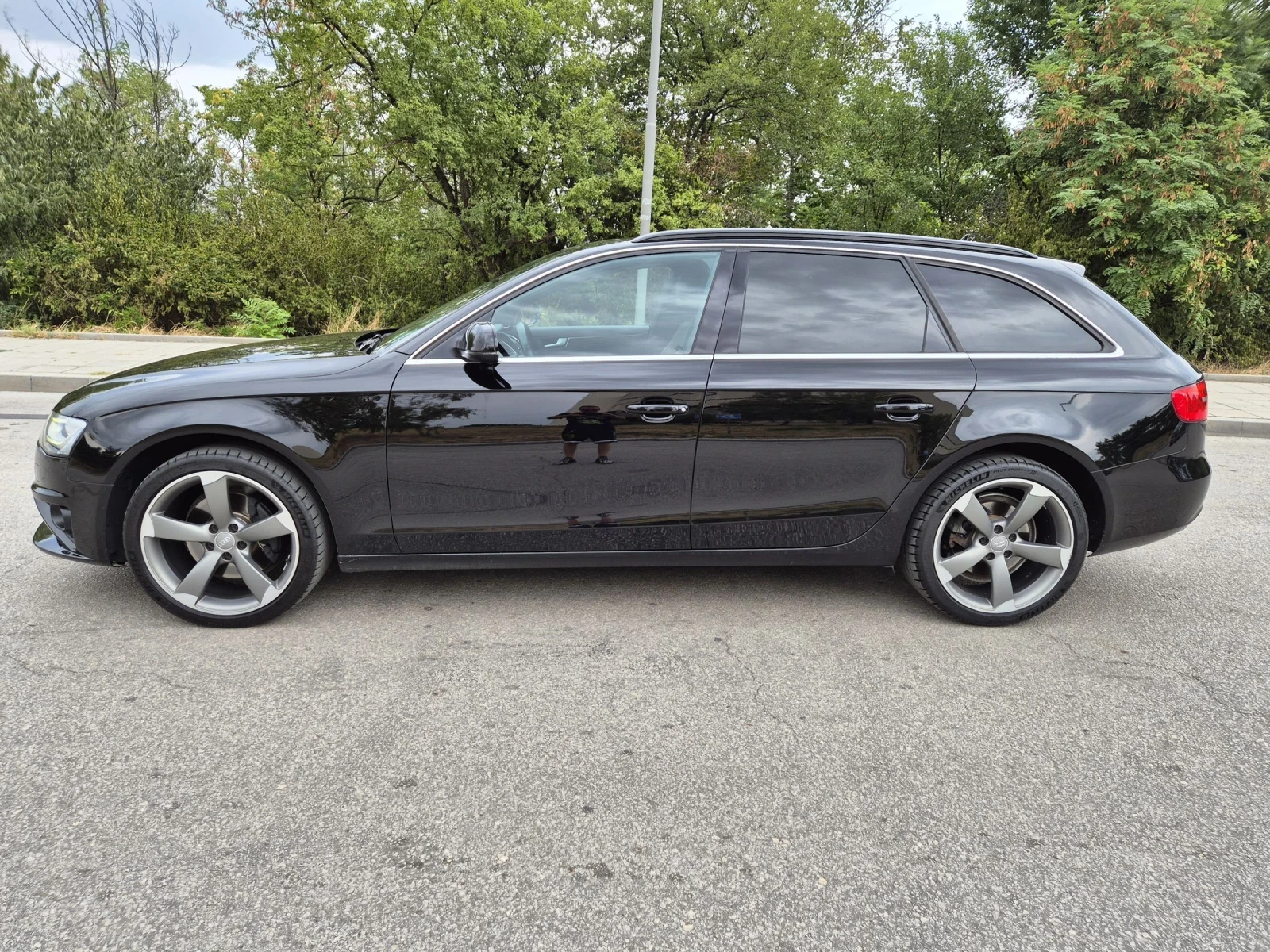 Audi A4 3.0TDI Face Quattro Distr B&O Панорама Печка  - изображение 7