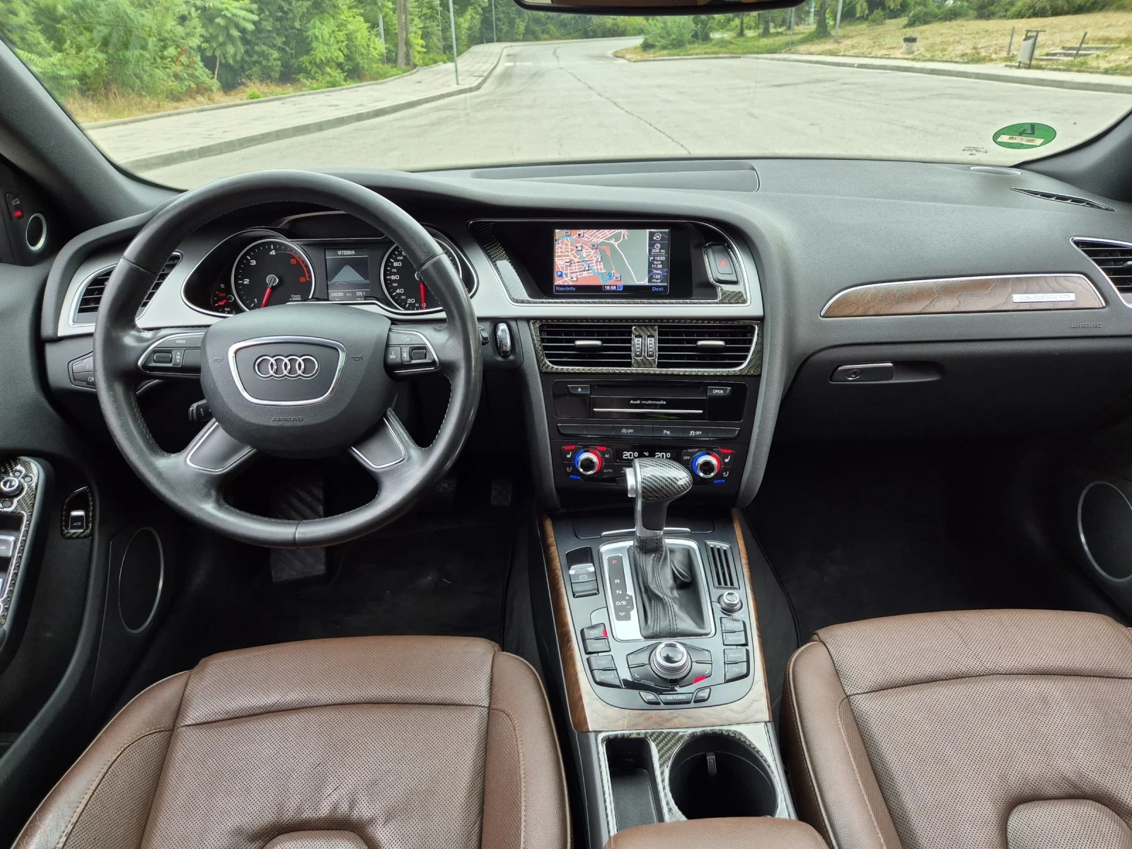 Audi A4 3.0TDI Face Quattro Distr B&O Панорама Печка  - изображение 9