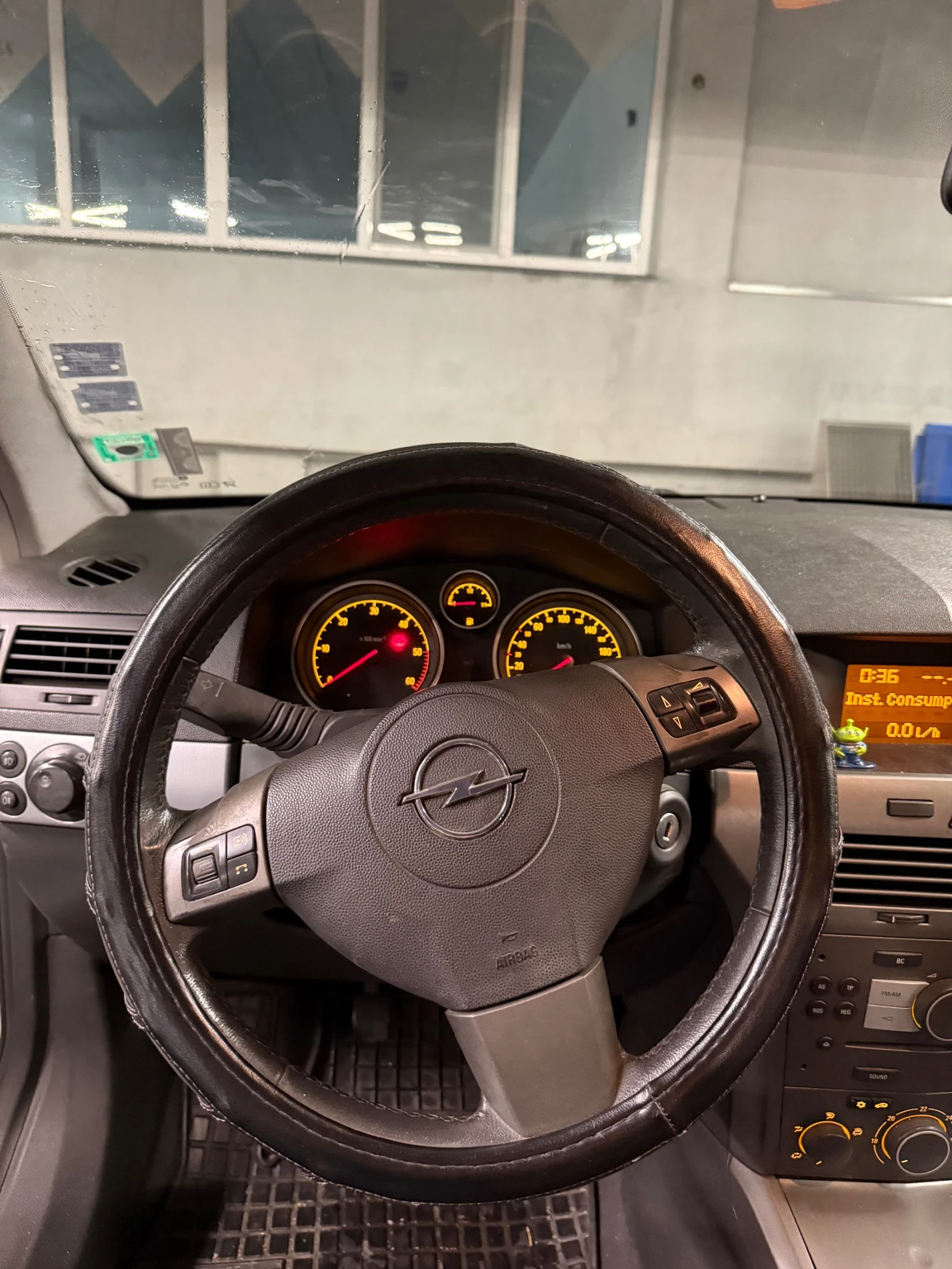 Opel Astra  - изображение 8