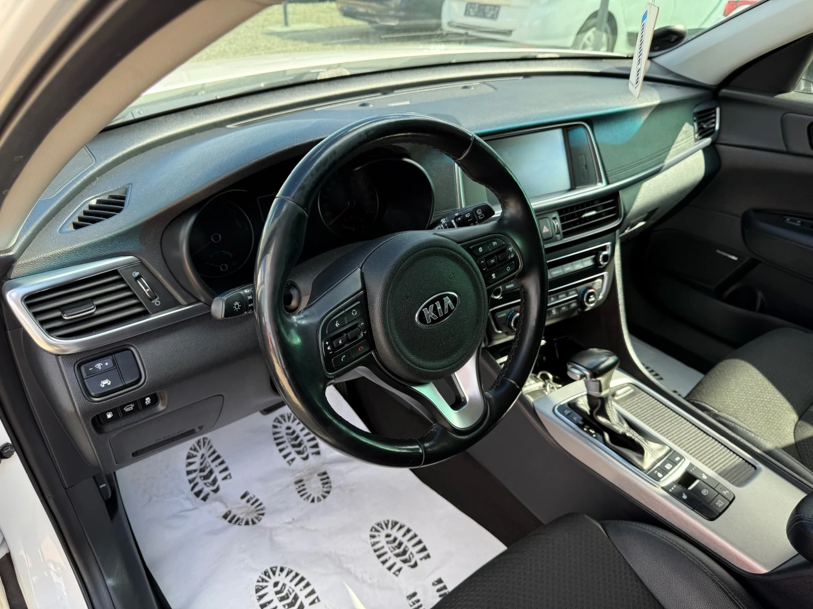 Kia Optima 2.0i/160hp/Plug in hybrid/TOP/ - изображение 9