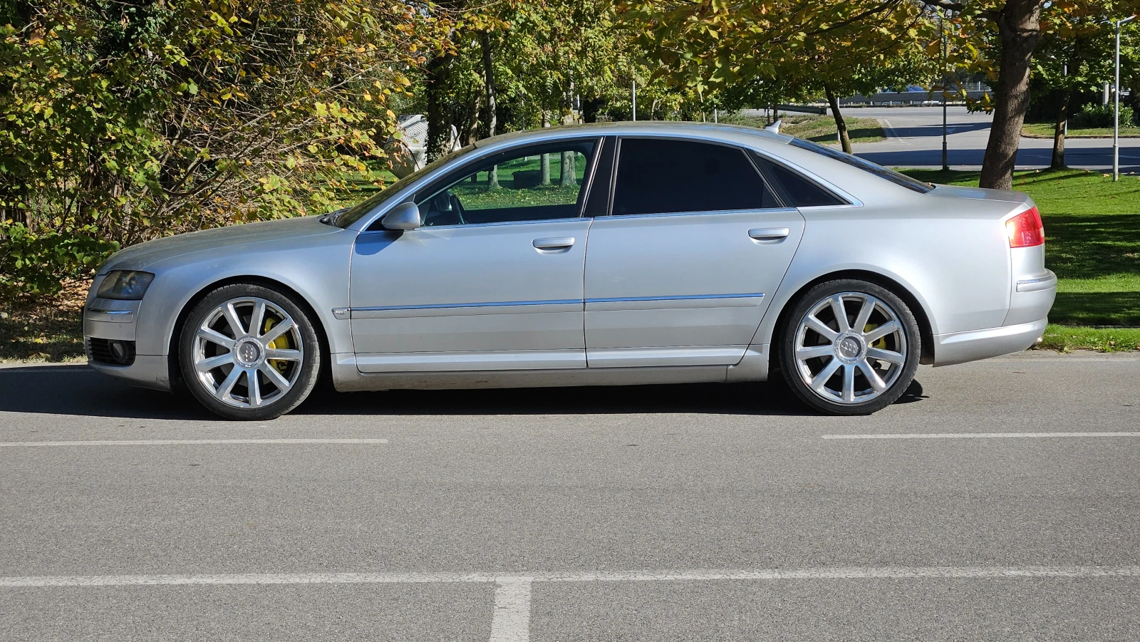 Audi A8 4.2TDI - изображение 2