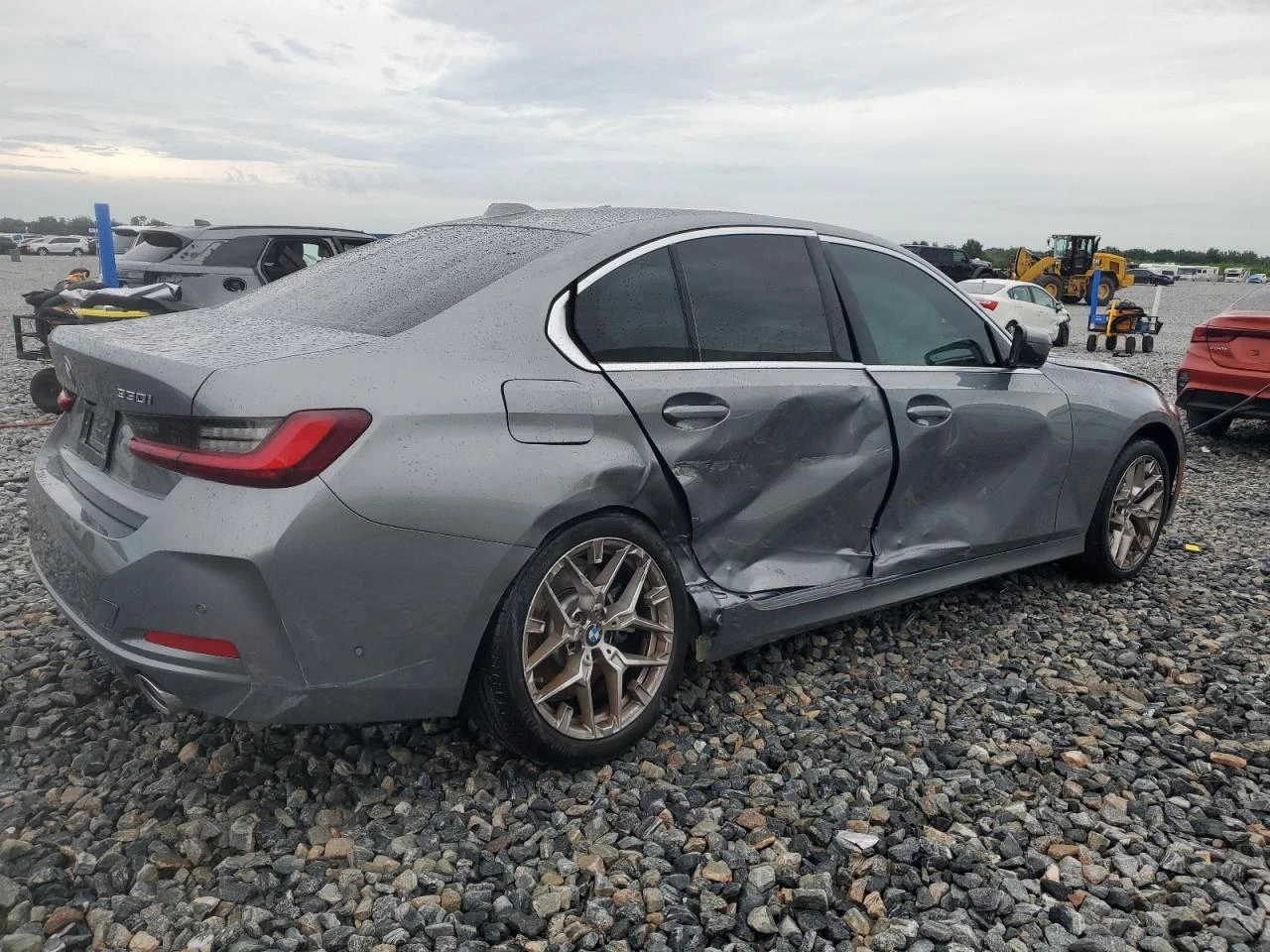 BMW 330  - изображение 6