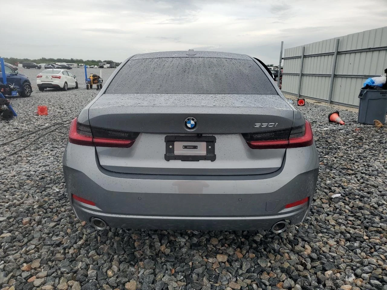 BMW 330  - изображение 5