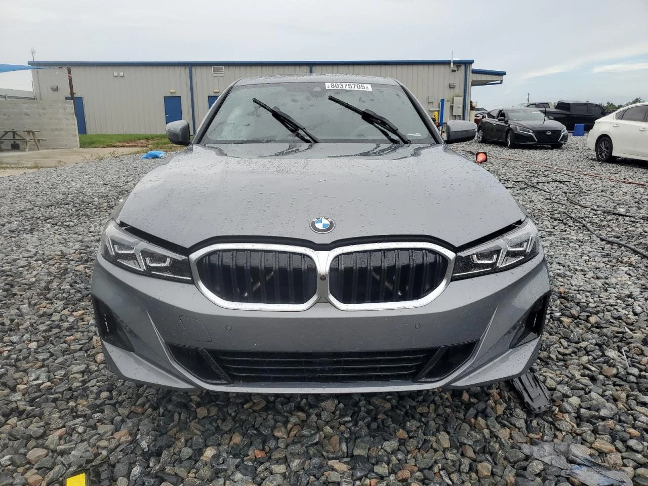 BMW 330  - изображение 2