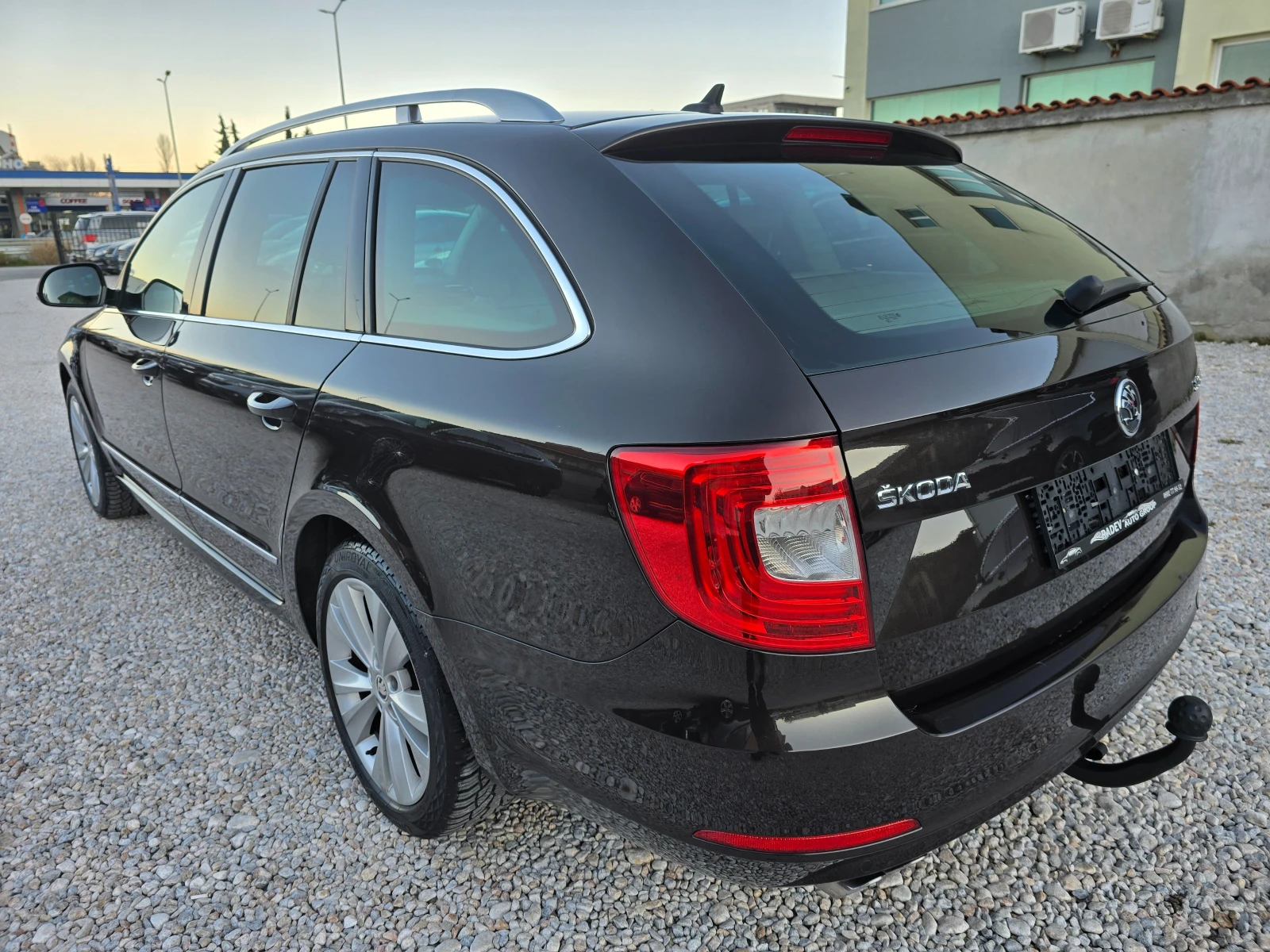 Skoda Superb 2.0TDI /EXECUTIVE/FULL/170КС/ - изображение 2