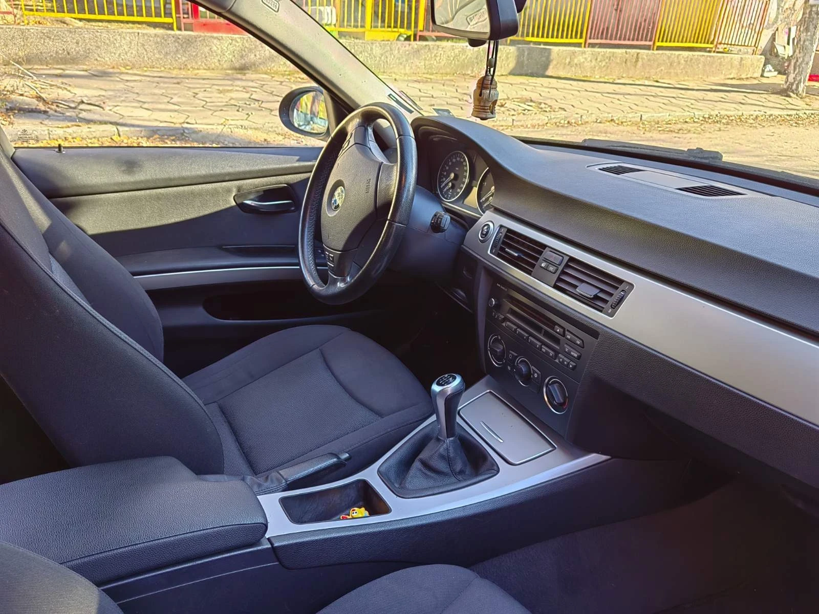 BMW 320  - изображение 3