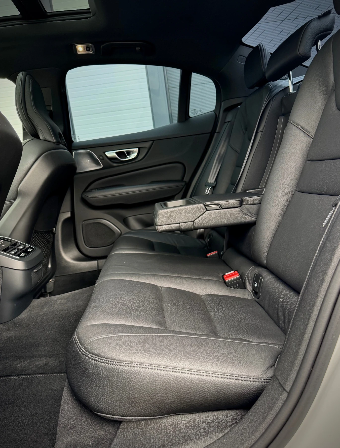 Volvo S60 * R DESIGN* T6(AWD) | Mobile.bg � ����������� 12