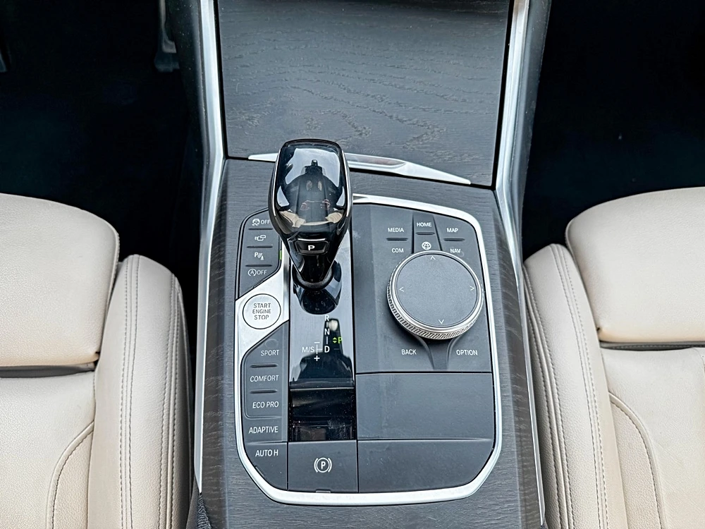 BMW 330 M-PACK| HARMAN| LANE ASSIST| DISTRONIK| 360| CARPP, снимка 14 - Автомобили и джипове - 53746630