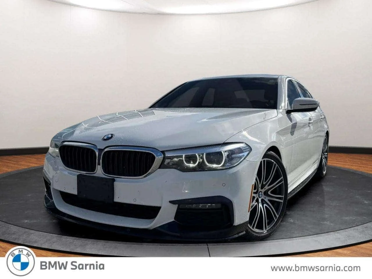 BMW 540 * xDrive * CARFAX * Фиксирана цена до България * *