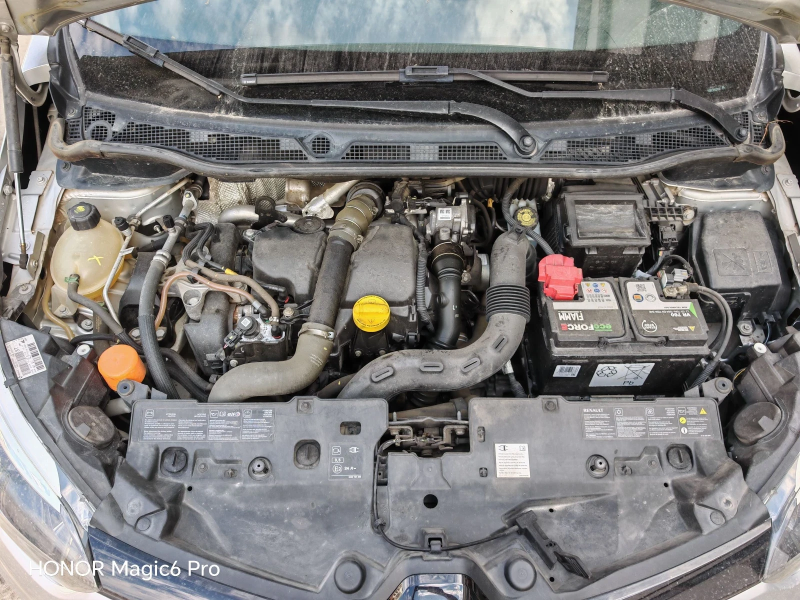 Renault Captur 1.5 DCI, 90 к.с., АВТОПИЛОТ, ЕВРО-5В, снимка 17 - Автомобили и джипове - 54251582