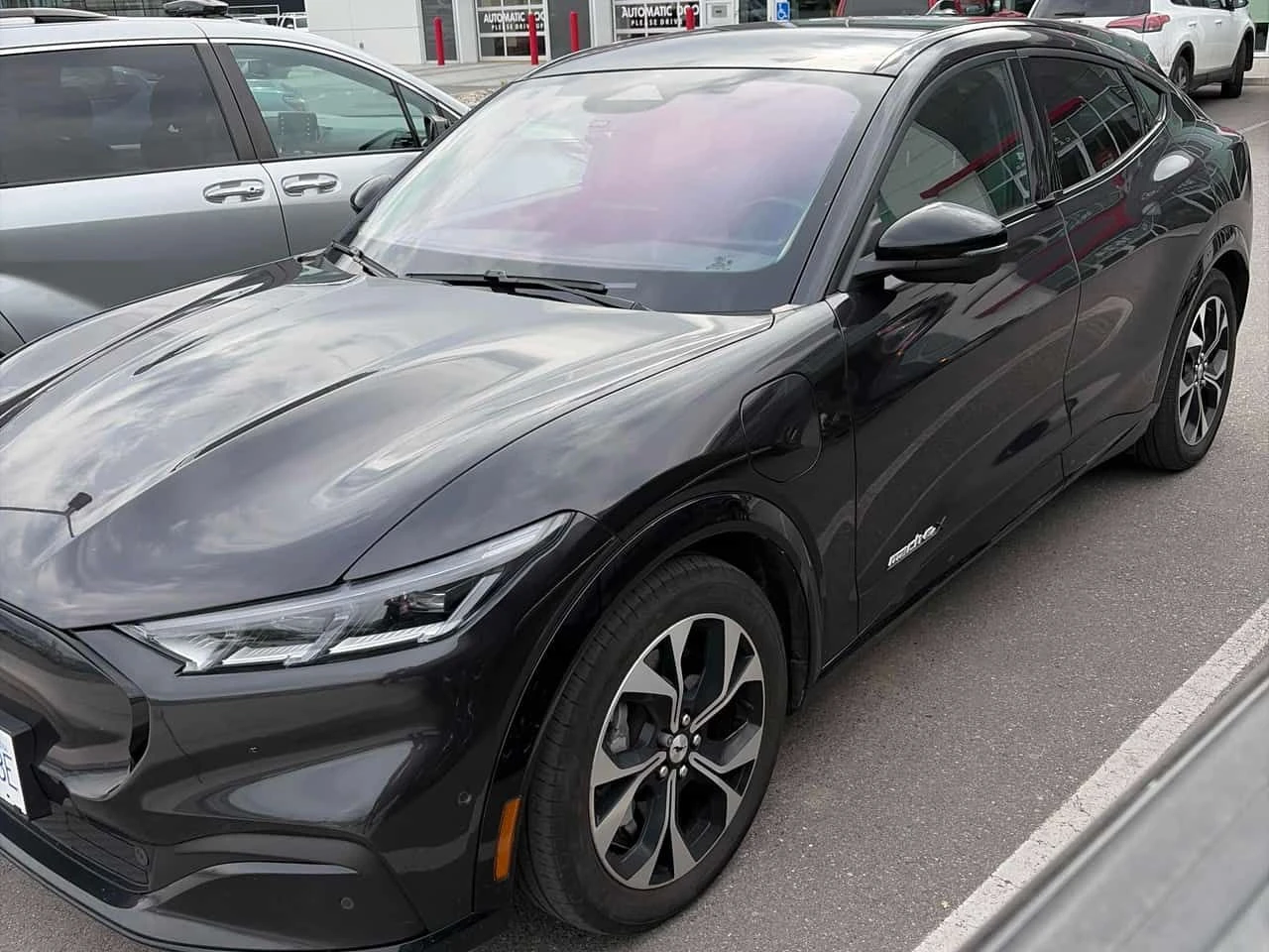 Ford Mustang Mach-E * Premium* 2 �����* PANO* KEYLESS* �������*  | Mobile.bg � ����������� 2