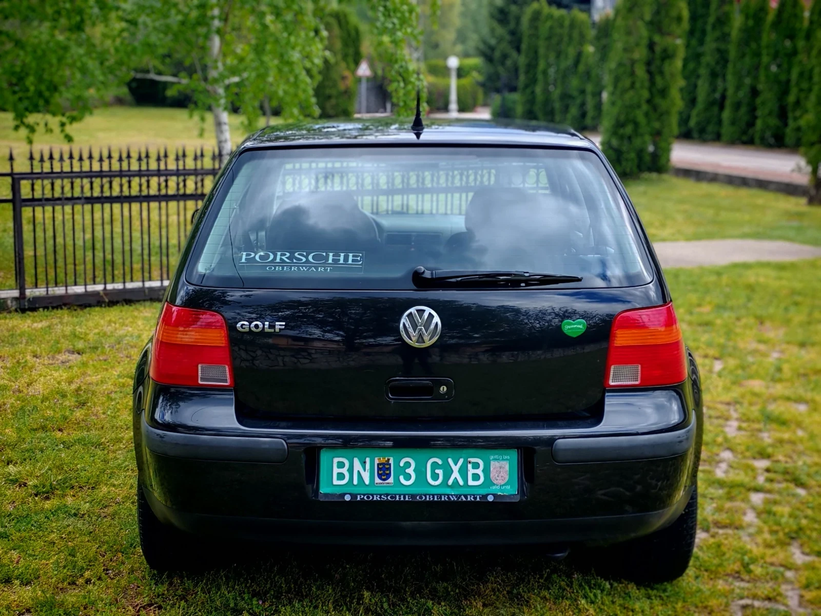 VW Golf 1.4I 16V(75)* КЛИМАТИК* НОВ ВНОС* , снимка 6 - Автомобили и джипове - 54399080