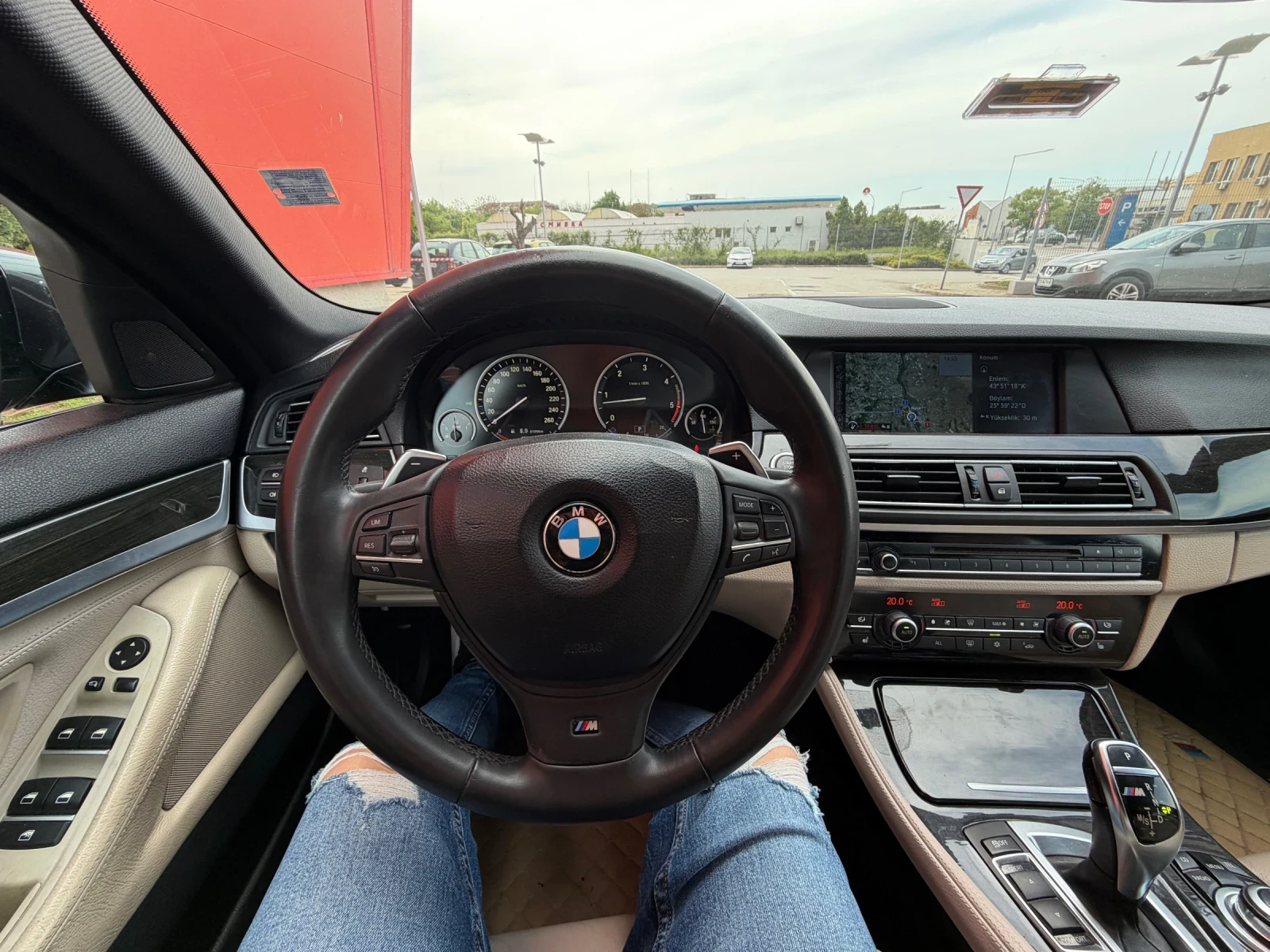 BMW 530 Mпакет* Вакум* HeadUP, снимка 12 - Автомобили и джипове - 54412442