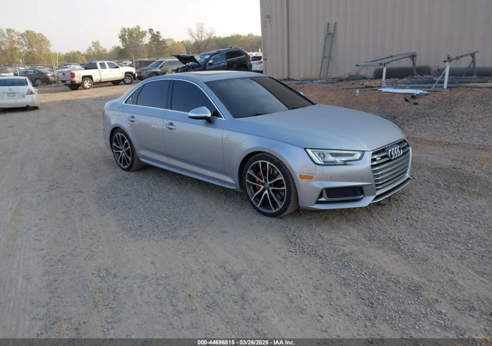 Audi S4 АВТОКРЕДИТ