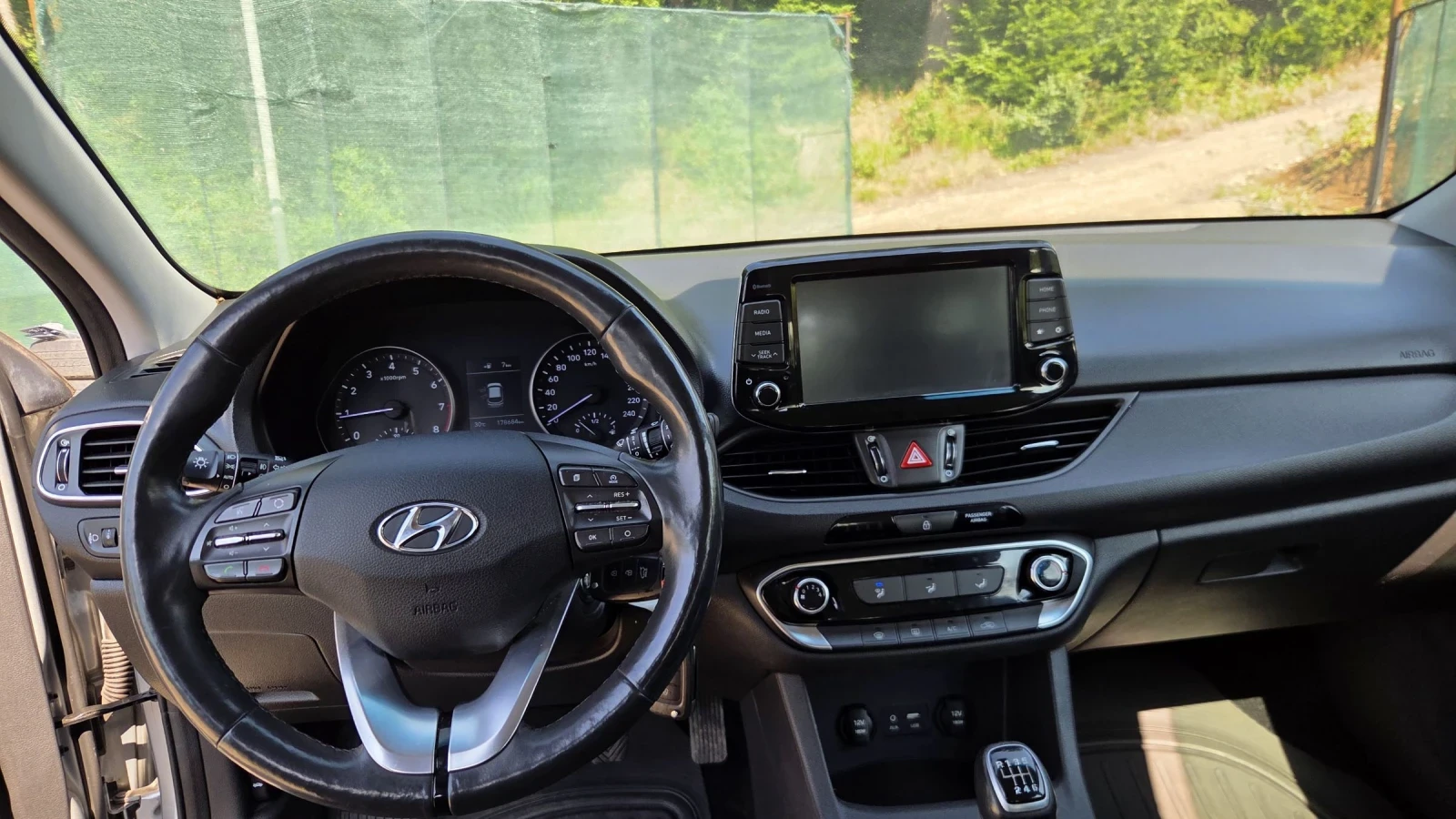 Hyundai I30 1.4 MPI, снимка 12 - Автомобили и джипове - 54800361