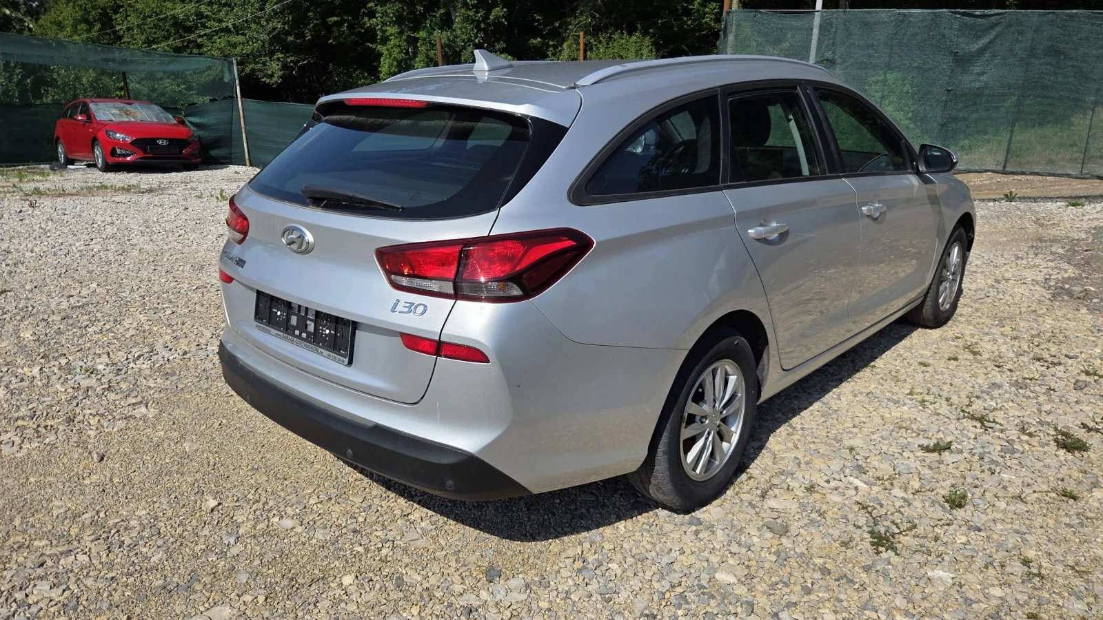 Hyundai I30 1.4 MPI, снимка 2 - Автомобили и джипове - 54800361