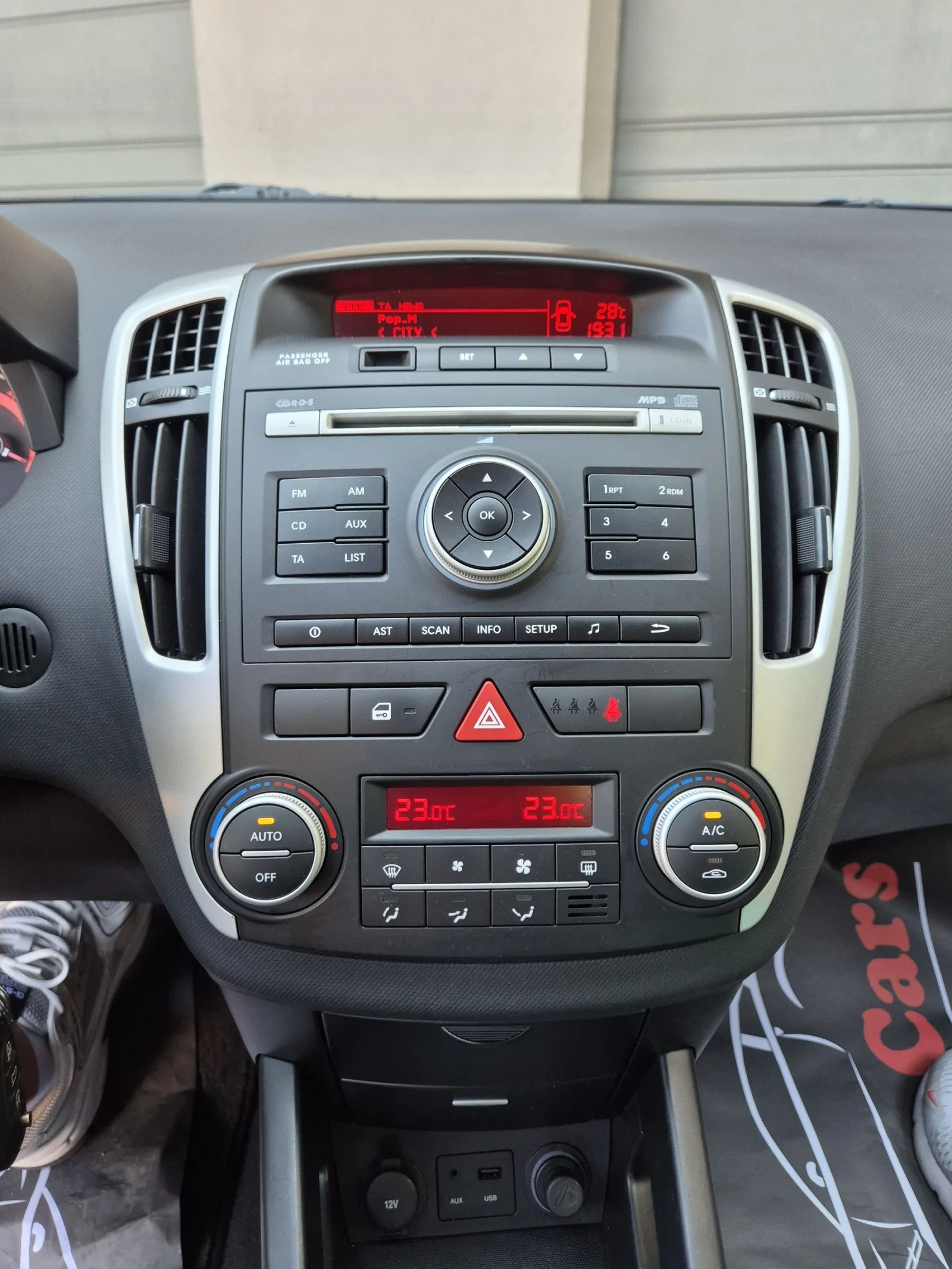 Kia Ceed 1.6# Face#, снимка 13 - Автомобили и джипове - 54869233