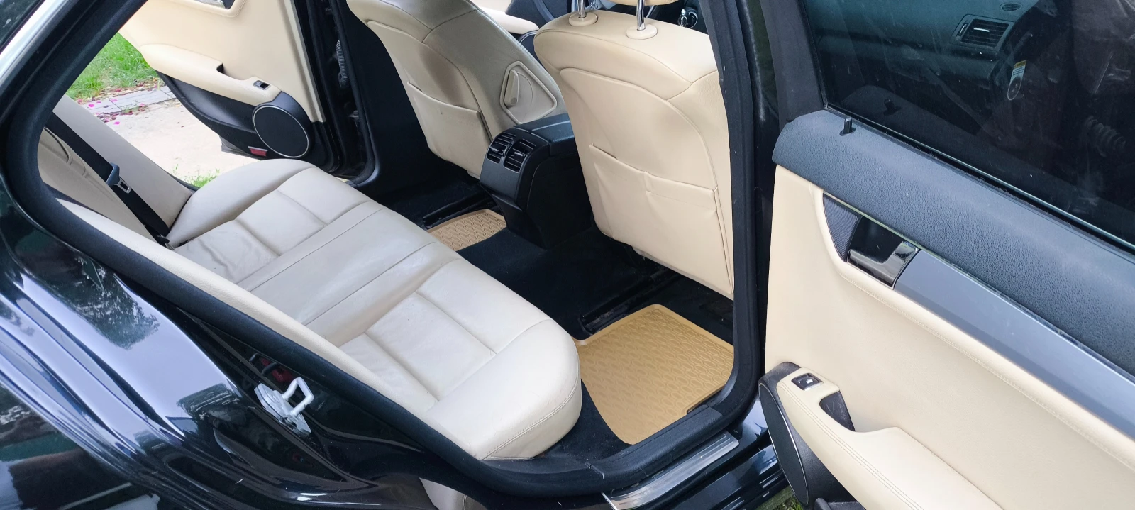 Mercedes-Benz C 220 W204, снимка 6 - Автомобили и джипове - 55248201