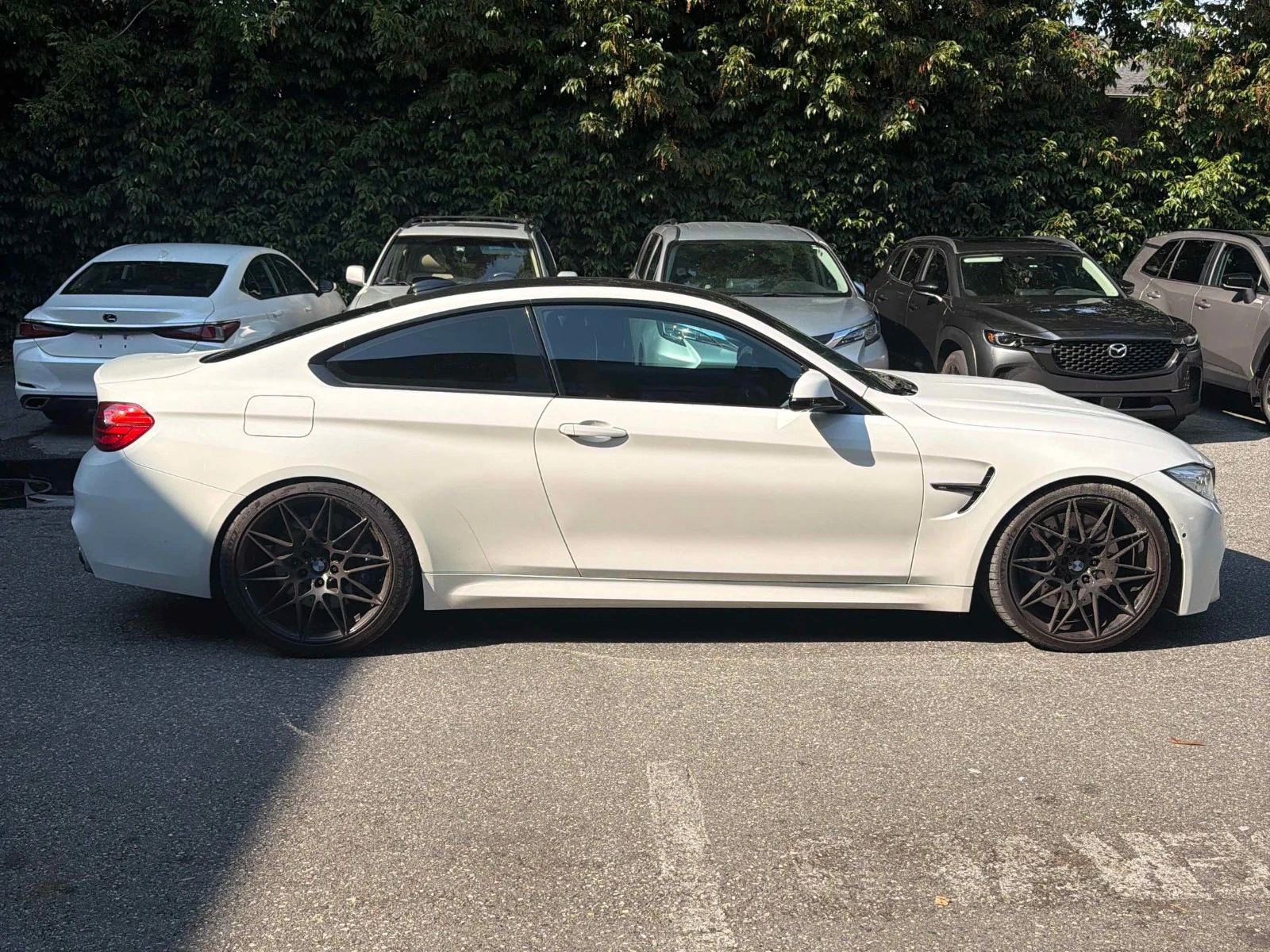 BMW M4 DCT* HARMAN KARDON* КОЖА* ПОДГРЕВ* КАМЕРА* , снимка 3 - Автомобили и джипове - 55530620