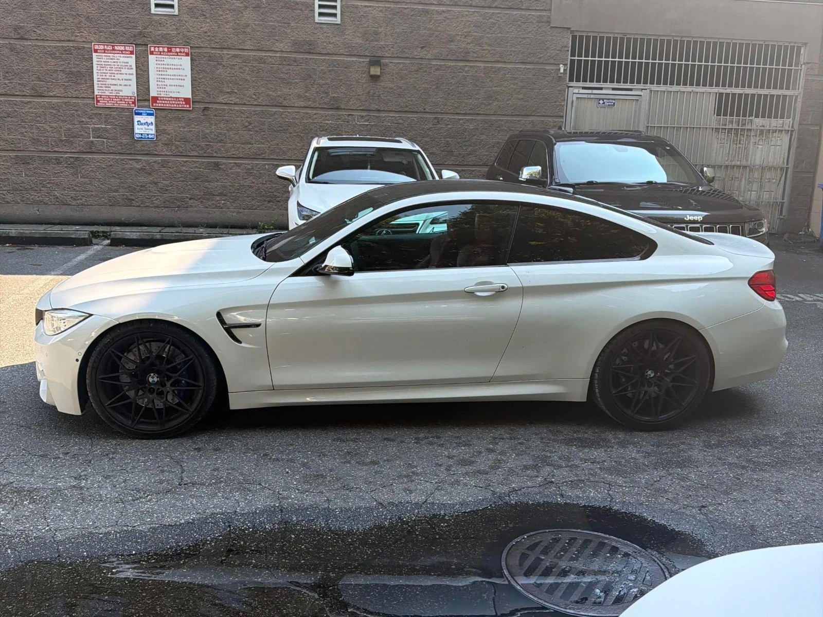 BMW M4 DCT* HARMAN KARDON* КОЖА* ПОДГРЕВ* КАМЕРА* , снимка 2 - Автомобили и джипове - 55530620