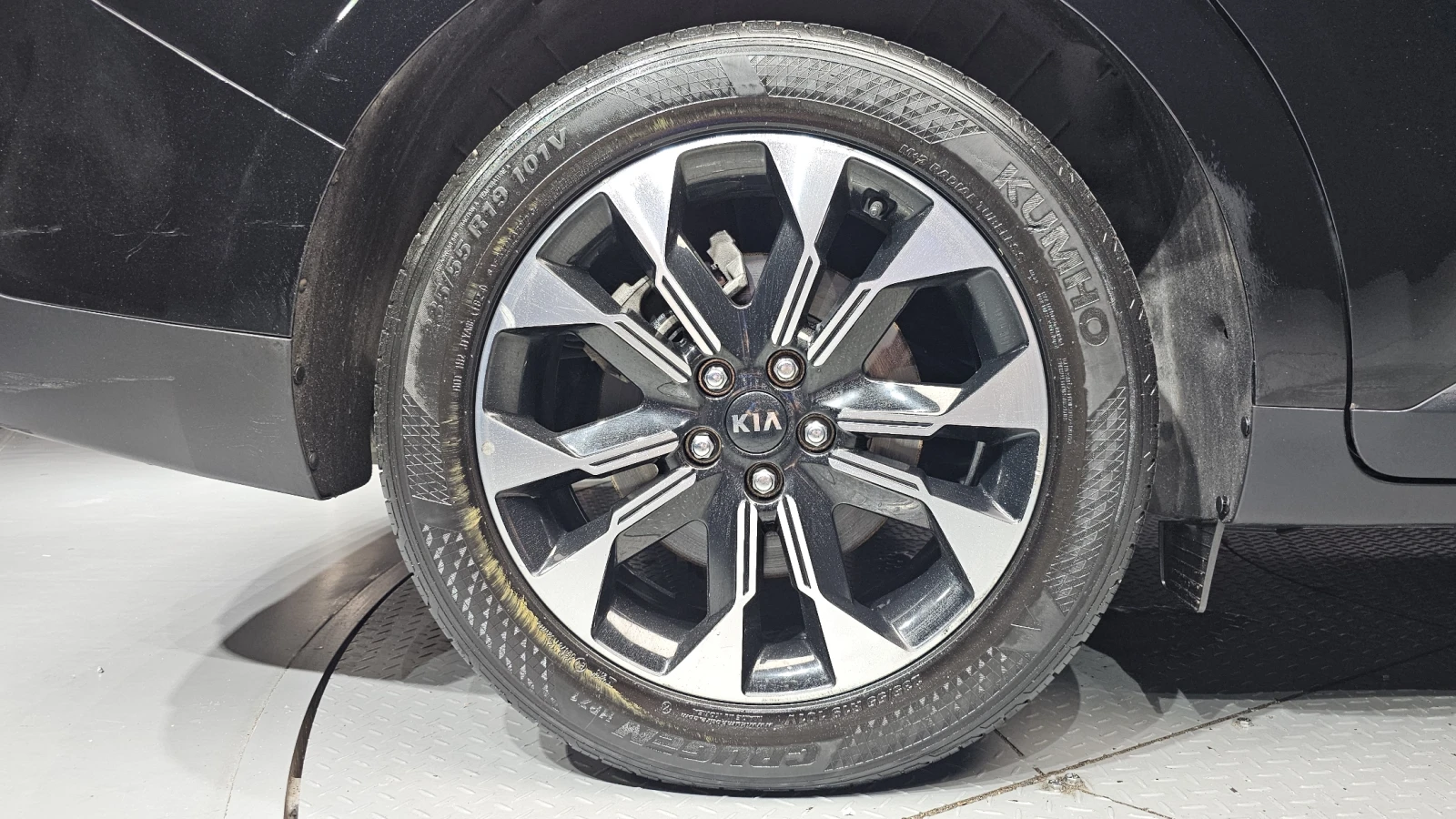 Kia Carnival 2.2* 360* ЕЛ. БАГАЖНИК* ПОДГРЕВ ВОЛАН* КРАЙНА ЦЕНА, снимка 5 - Автомобили и джипове - 56024737