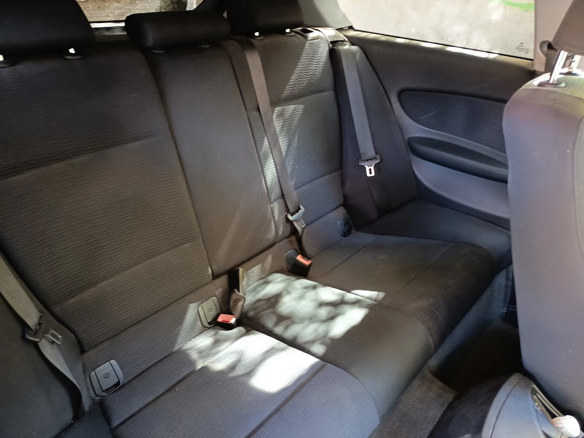 BMW 120 120d E81 Facelift, снимка 12 - Автомобили и джипове - 56120445