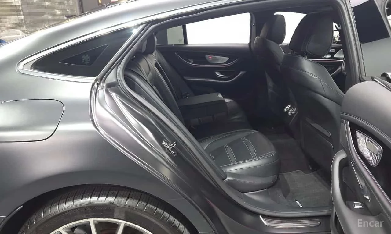 Mercedes-Benz AMG GT 43 4MATIC+ | АВТОФИНАНСИРАНЕ , снимка 11 - Автомобили и джипове - 56185291