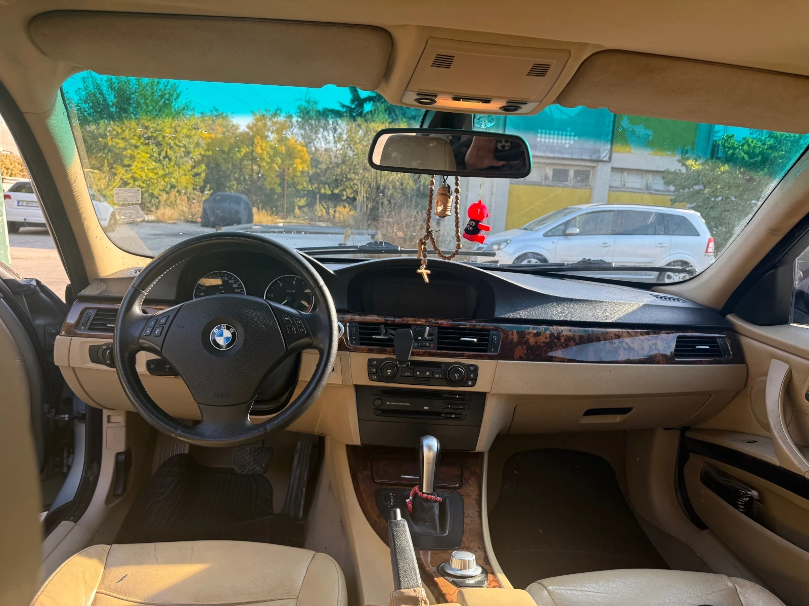 BMW 320, снимка 5 - Автомобили и джипове - 56428833