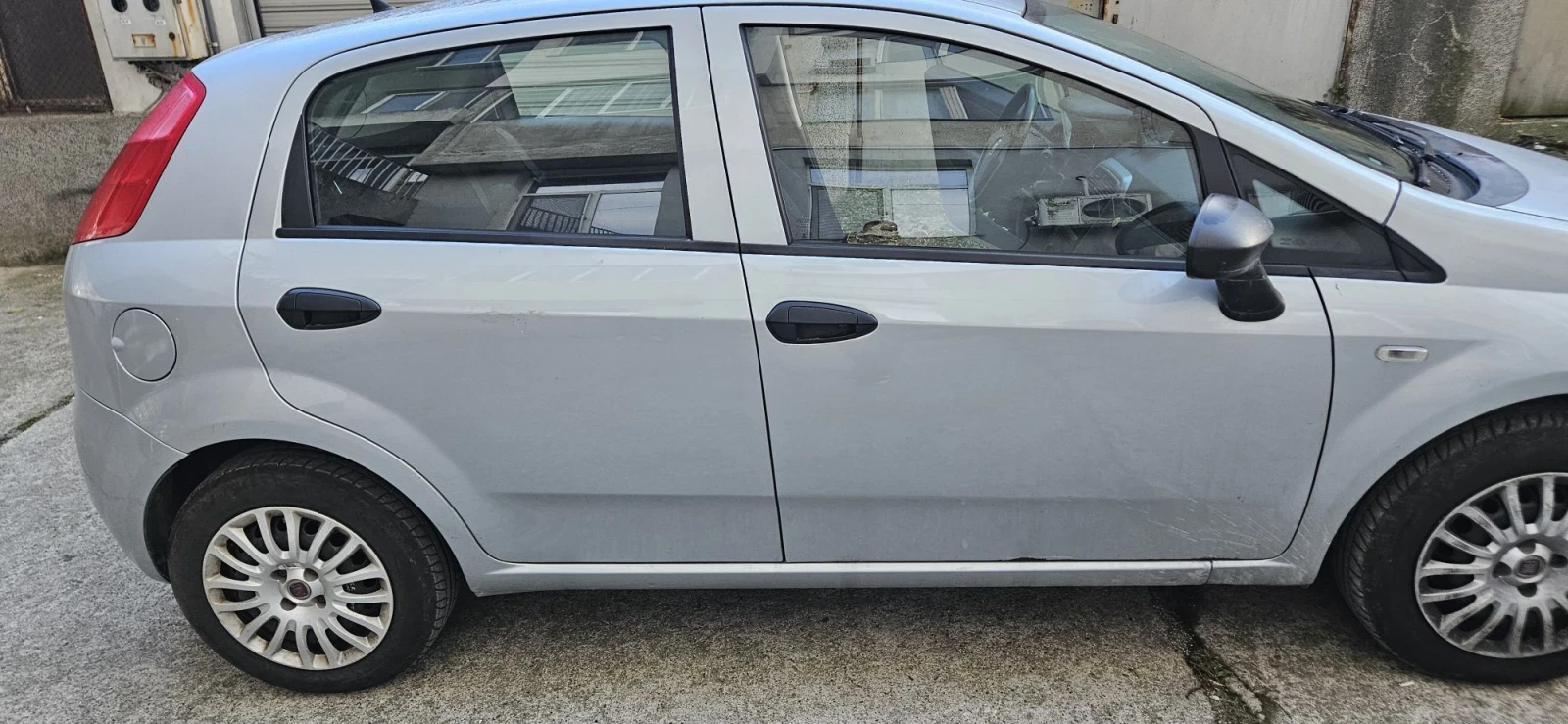 Fiat Punto, снимка 3 - Автомобили и джипове - 56549756