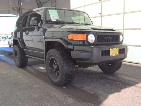 Toyota Fj cruiser КРАЙНА ЦЕНА ДО СОФИЯ, снимка 3