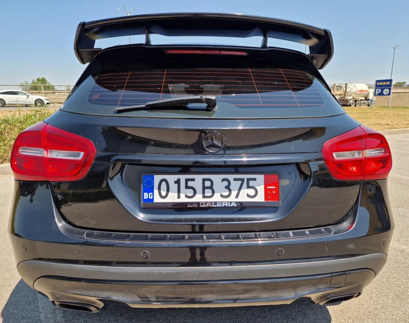 Mercedes-Benz GLA 220 * LED* PANORAMA* 4х4* NAVI* KATO NOVA!!!, снимка 7 - Автомобили и джипове - 46757805