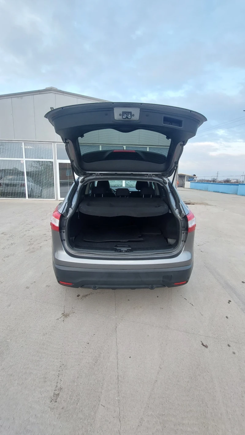 Nissan Qashqai 1.6dci, снимка 7 - Автомобили и джипове - 48774232