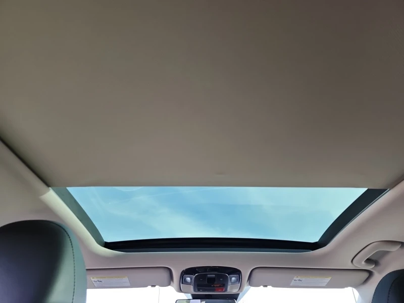 Hyundai Tucson 2.5I| CARFAX| PANORAMA| ПОДГРЕВ| ОБДУХВАНЕ| 2КЛЮЧА, снимка 10 - Автомобили и джипове - 53353951