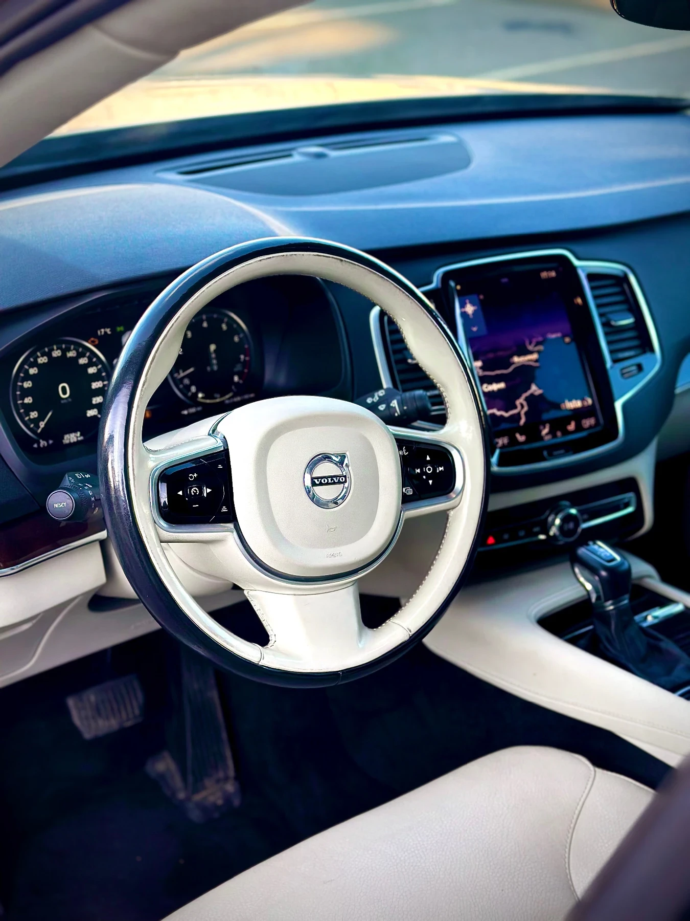 Volvo Xc90  - изображение 8