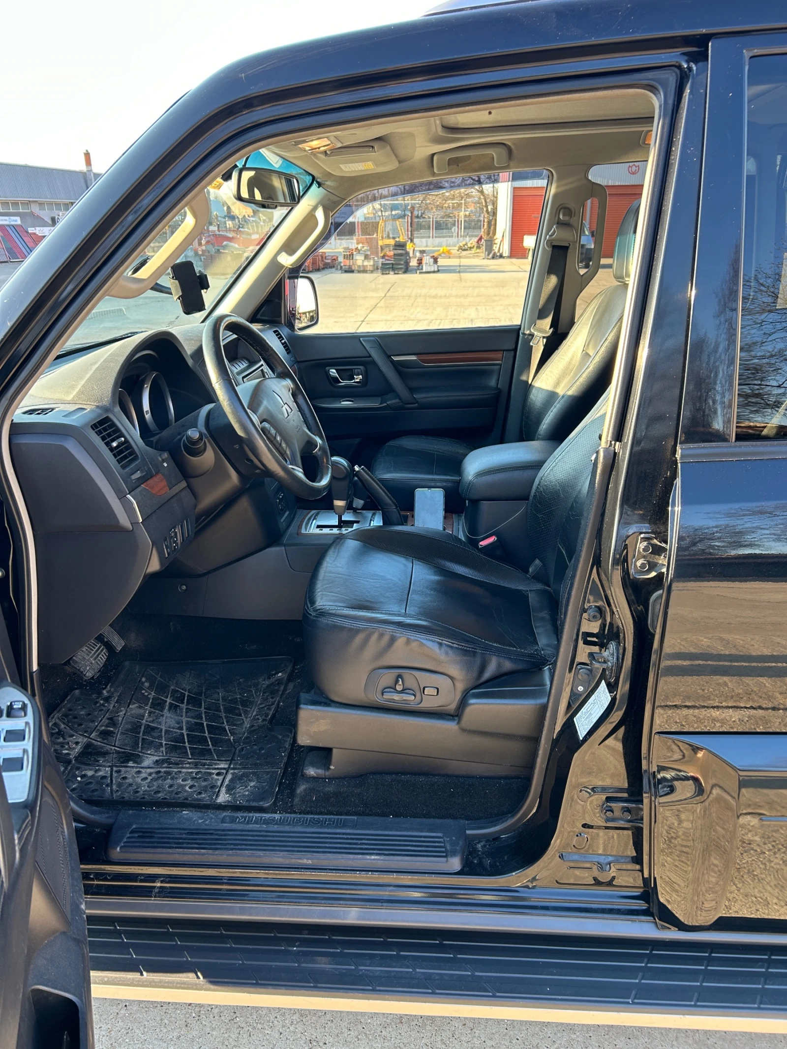 Mitsubishi Pajero | Mobile.bg — изображение 9