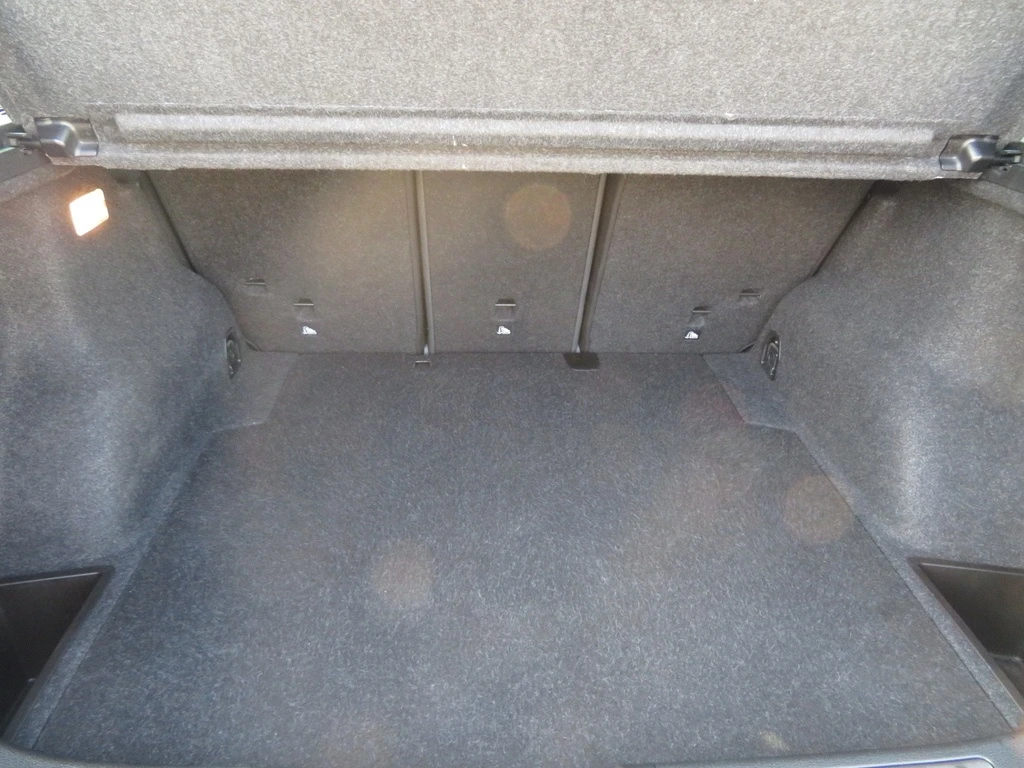 BMW X1 * * CARFAX * * АВТО КРЕДИТ * * , снимка 16 - Автомобили и джипове - 54001598