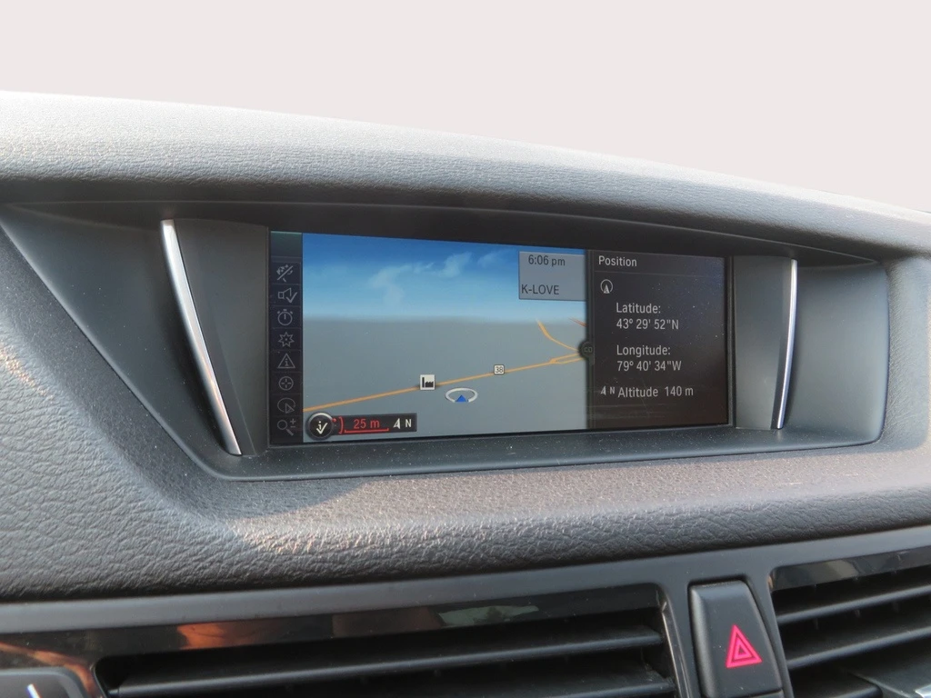 BMW X1 * * CARFAX * * АВТО КРЕДИТ * * , снимка 11 - Автомобили и джипове - 54001598