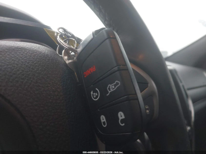 Jeep Grand cherokee 3.6l High Altitude 4X4, снимка 11 - Автомобили и джипове - 54097827