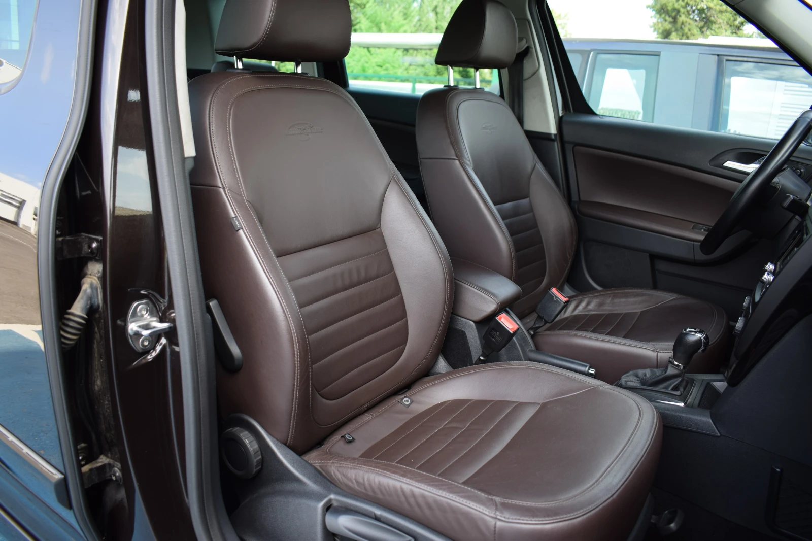 Skoda Yeti Laurin and Klement 4x4, снимка 6 - Автомобили и джипове - 55947009