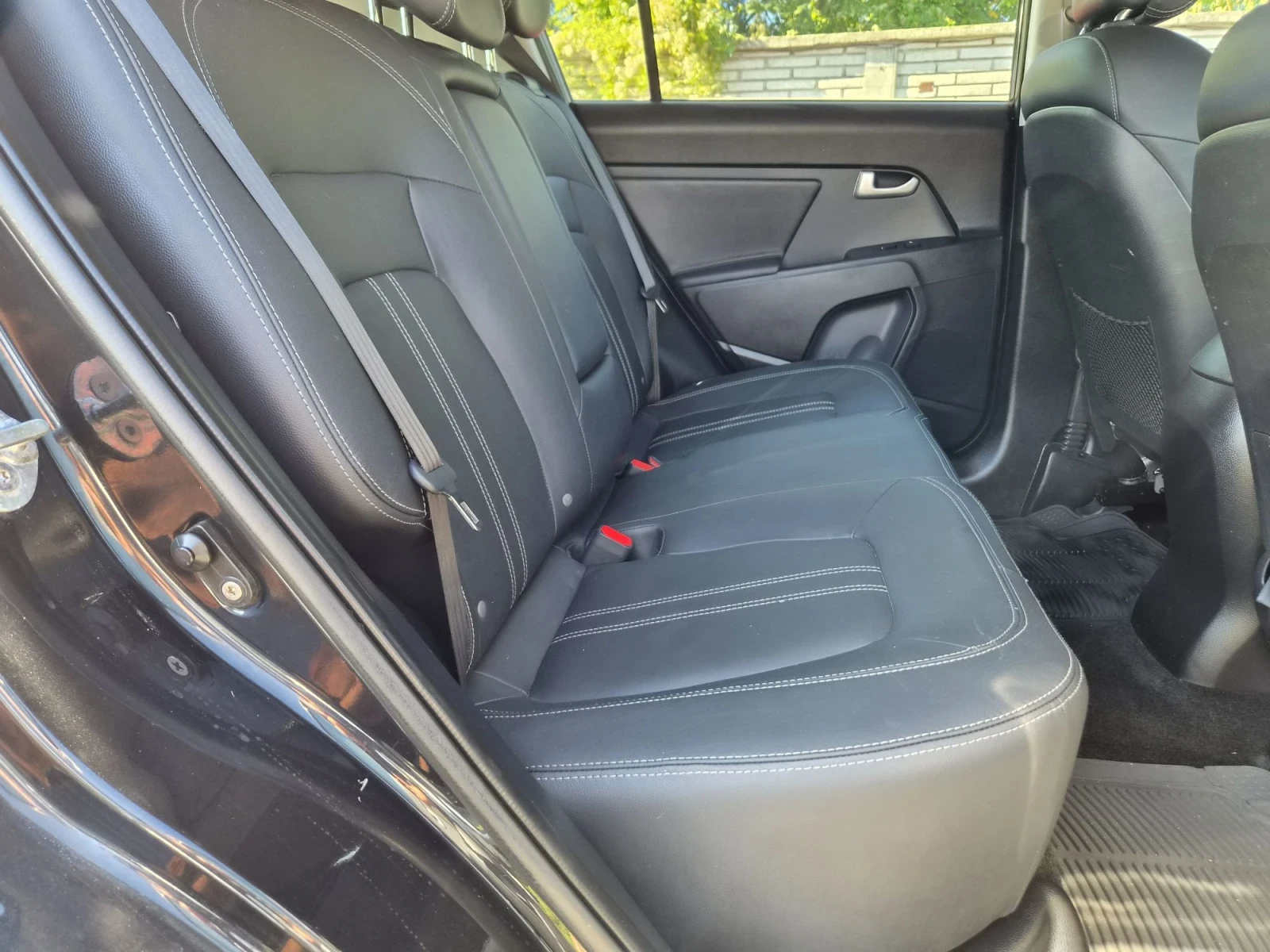 Kia Sportage 4x4-AUT-NAVI-KAMERA-PANORAMA, снимка 16 - Автомобили и джипове - 56067213