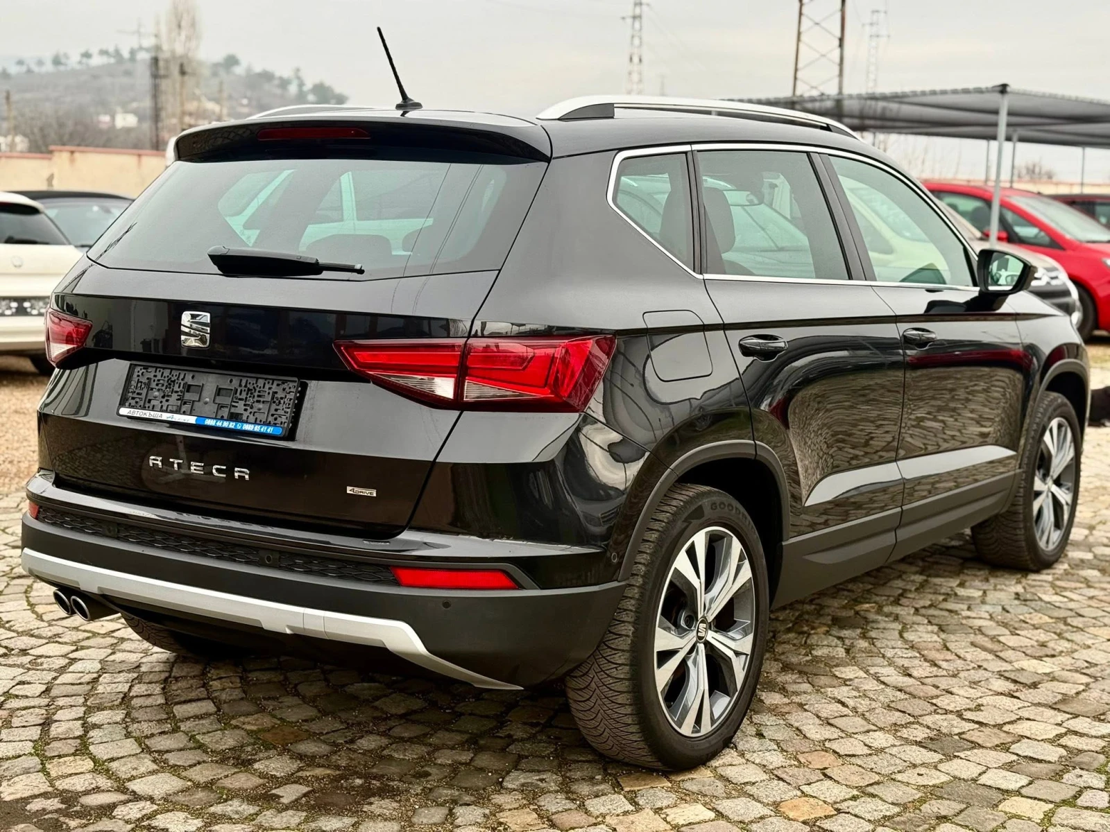 Seat Ateca 2.0 4x4 АВТОМАТИК XCELLENCE, снимка 5 - Автомобили и джипове - 56112601