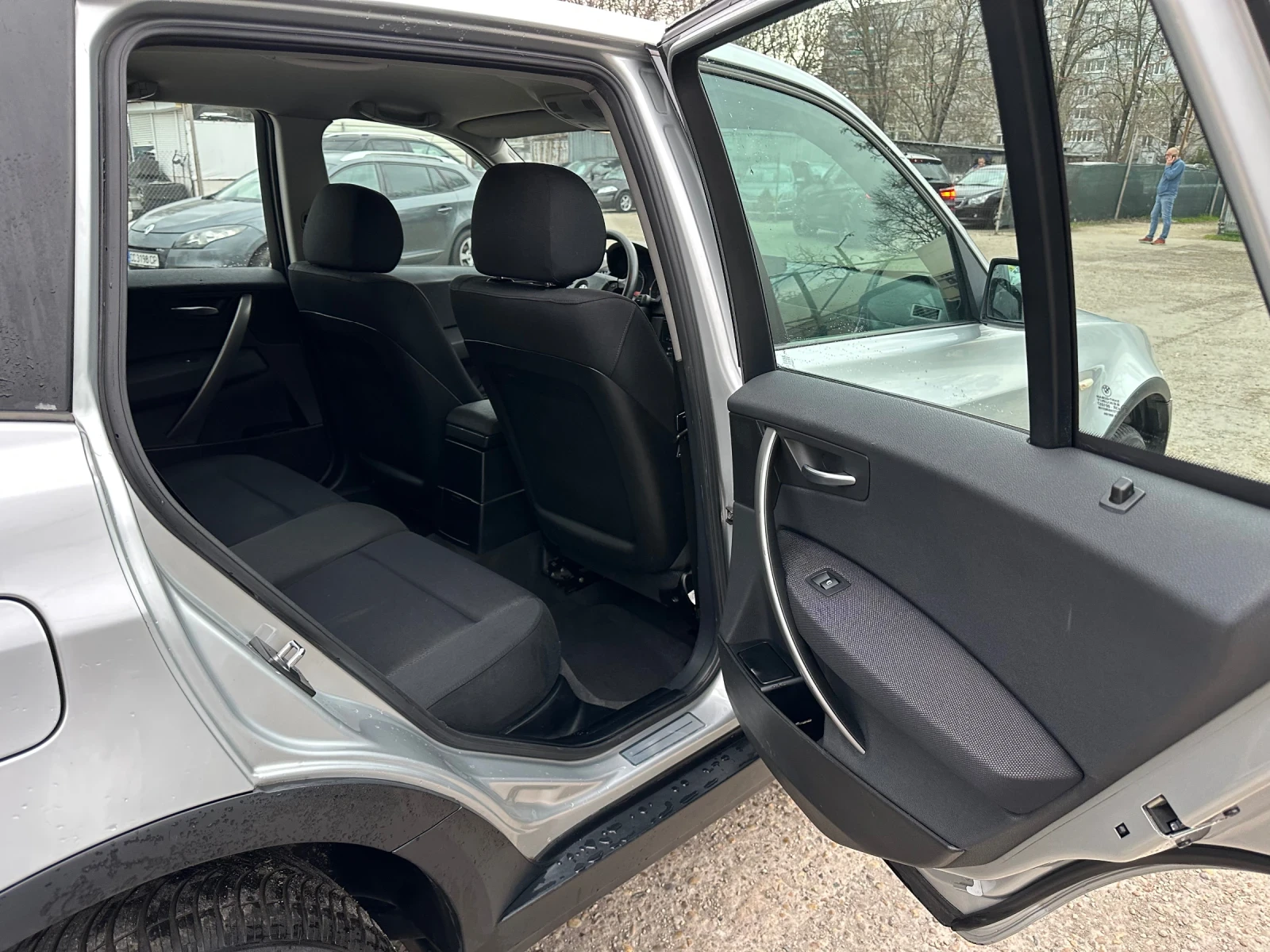 BMW X3 2.0 D, снимка 14 - Автомобили и джипове - 56207903