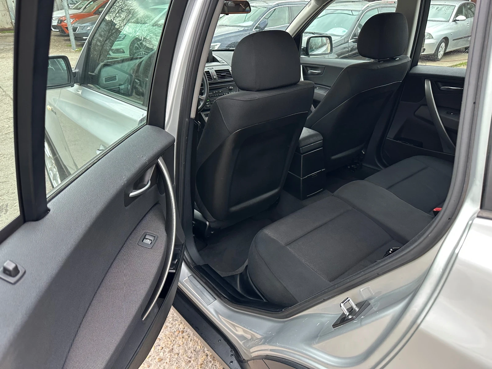 BMW X3 2.0 D, снимка 10 - Автомобили и джипове - 56207903