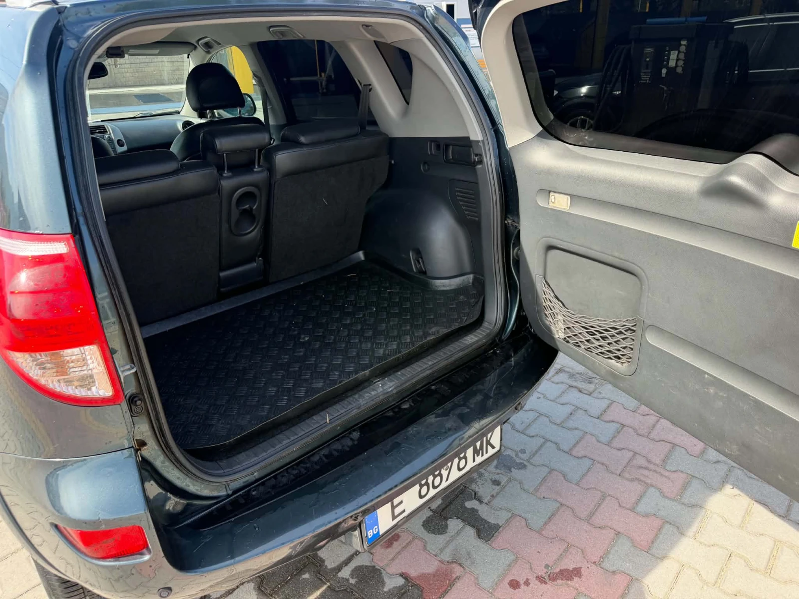 Toyota Rav4, снимка 7 - Автомобили и джипове - 56523201